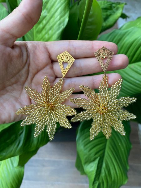 Aretes, Tipo Flor, Color amarilla